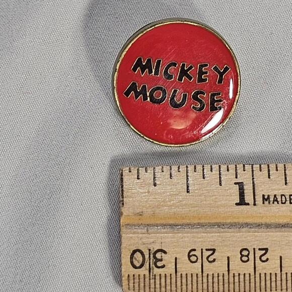 Disney Mickey Mouse Red Round Trading Pin Junk Food 2018 Target - Picture 3 of 6